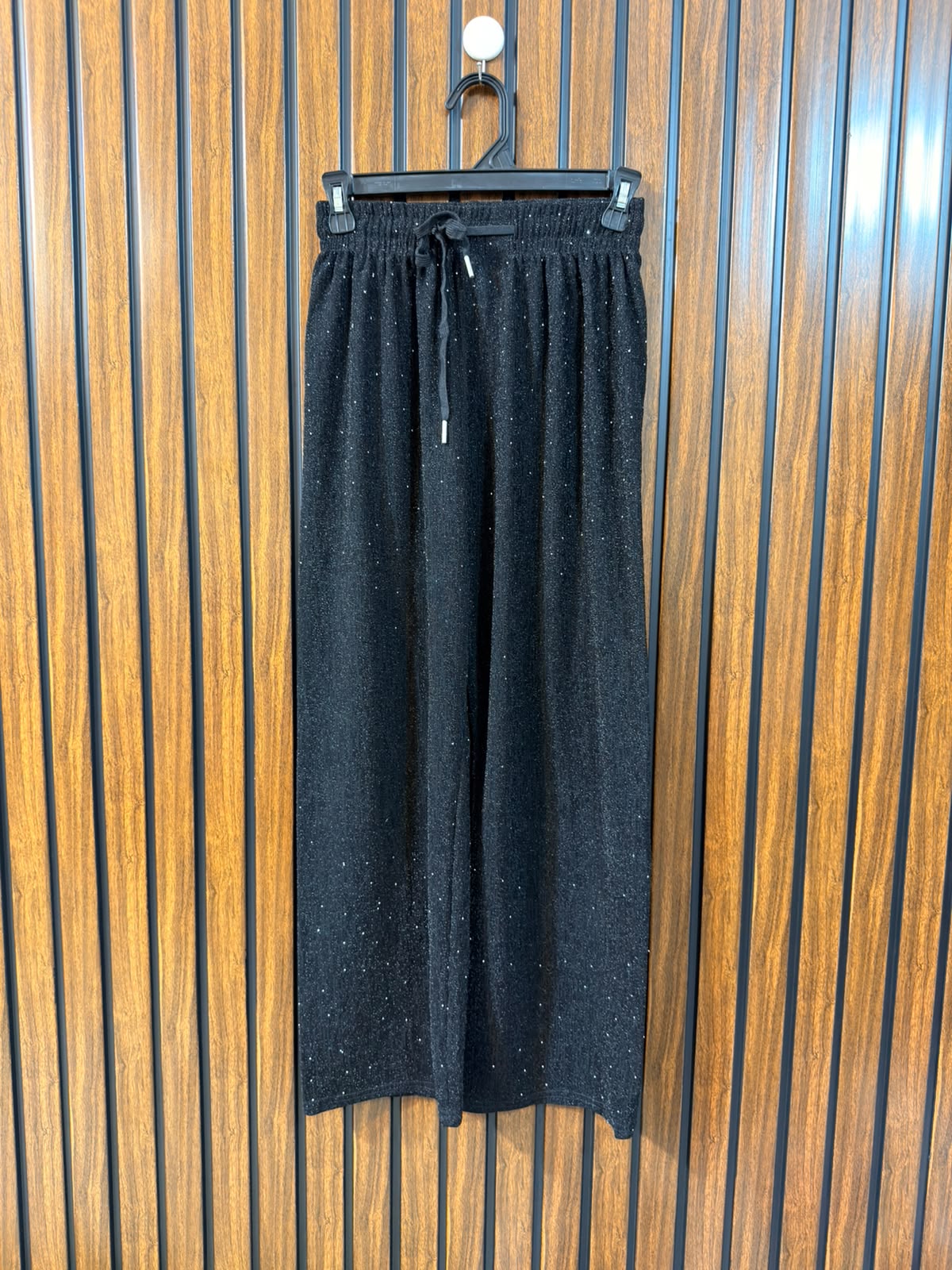 Waist 26  Length 35  Fabric Silk Jersey Branded Ladies Trouser