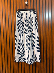 Waist 30  Length 36  Fabric Georgette Classic Branded Women’s Trouser