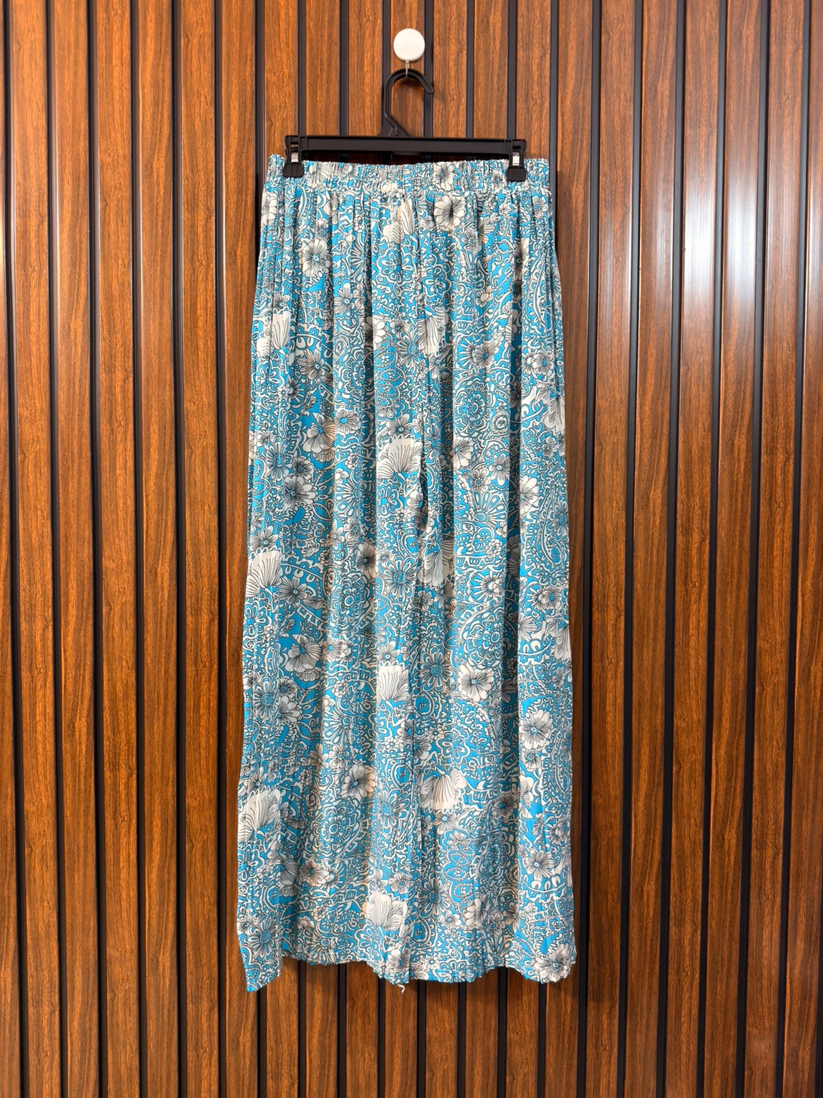 Waist 32  Length 39  Fabric Cotton Silk Branded Women’s Premium Trouser