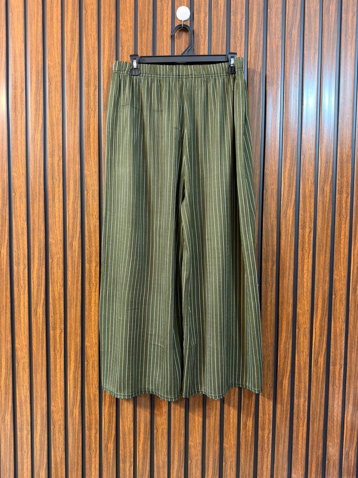 Waist 34  Length 36  Fabric Silk Jersey Western Women’s Classic Trouser