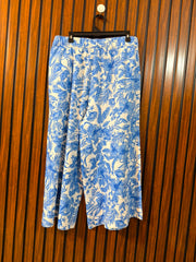 Waist 36  Length 34.5  Fabric Cotton Branded Women’s Classic Trouser