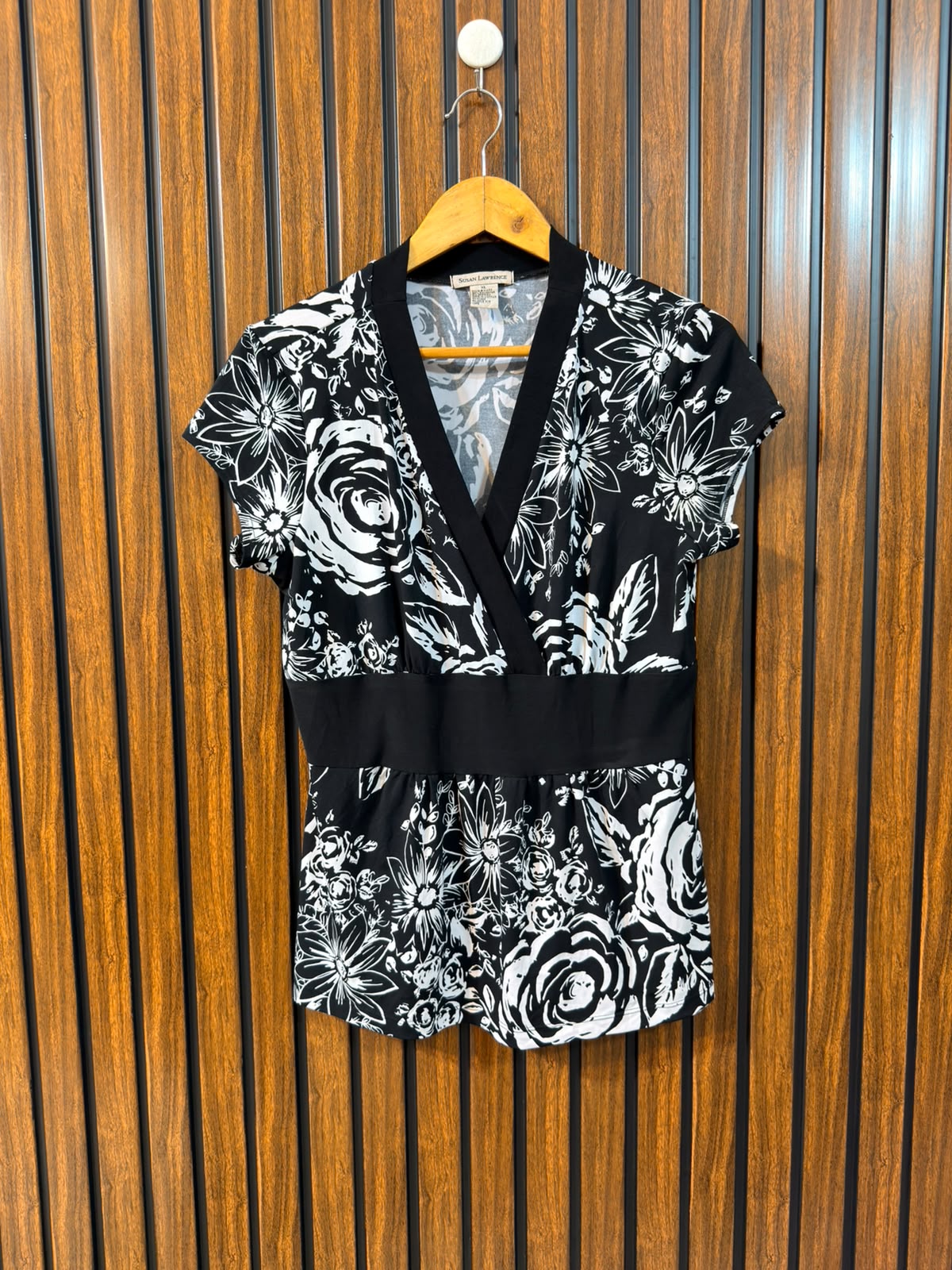 Chest 22  Lenght 25 Women’s Branded T-Shirt Collection