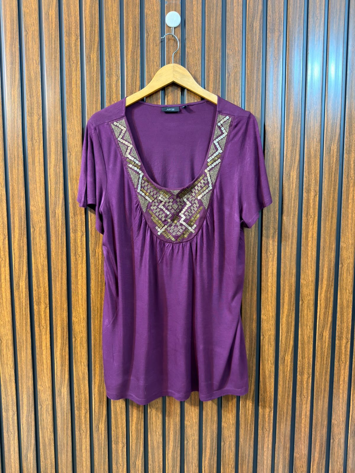 Chest 24  Lenght 30 Branded Ladies Premium T-Shirt