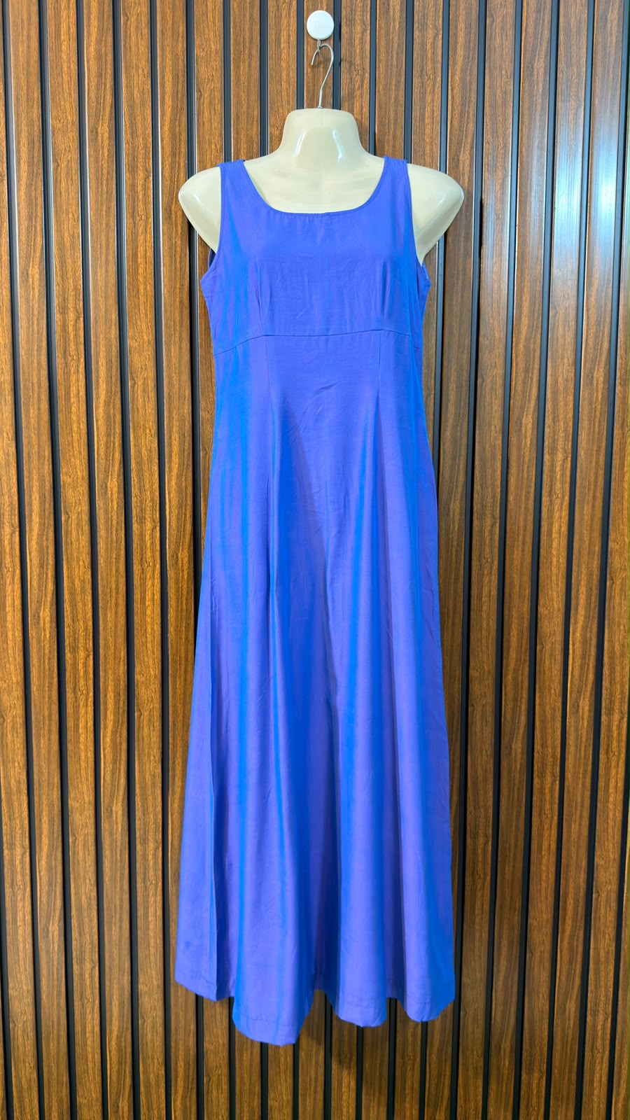 Chest 17  Length 42  Fabric Chiffon Branded Western Maxi Dress