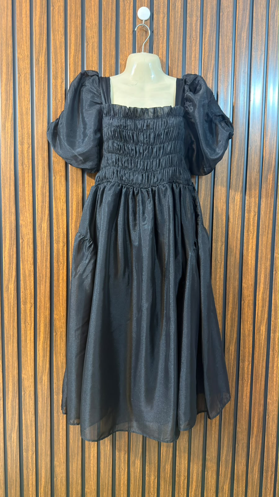 Chest 22  Length 42  Fabric Silk Branded Womens Long Maxi