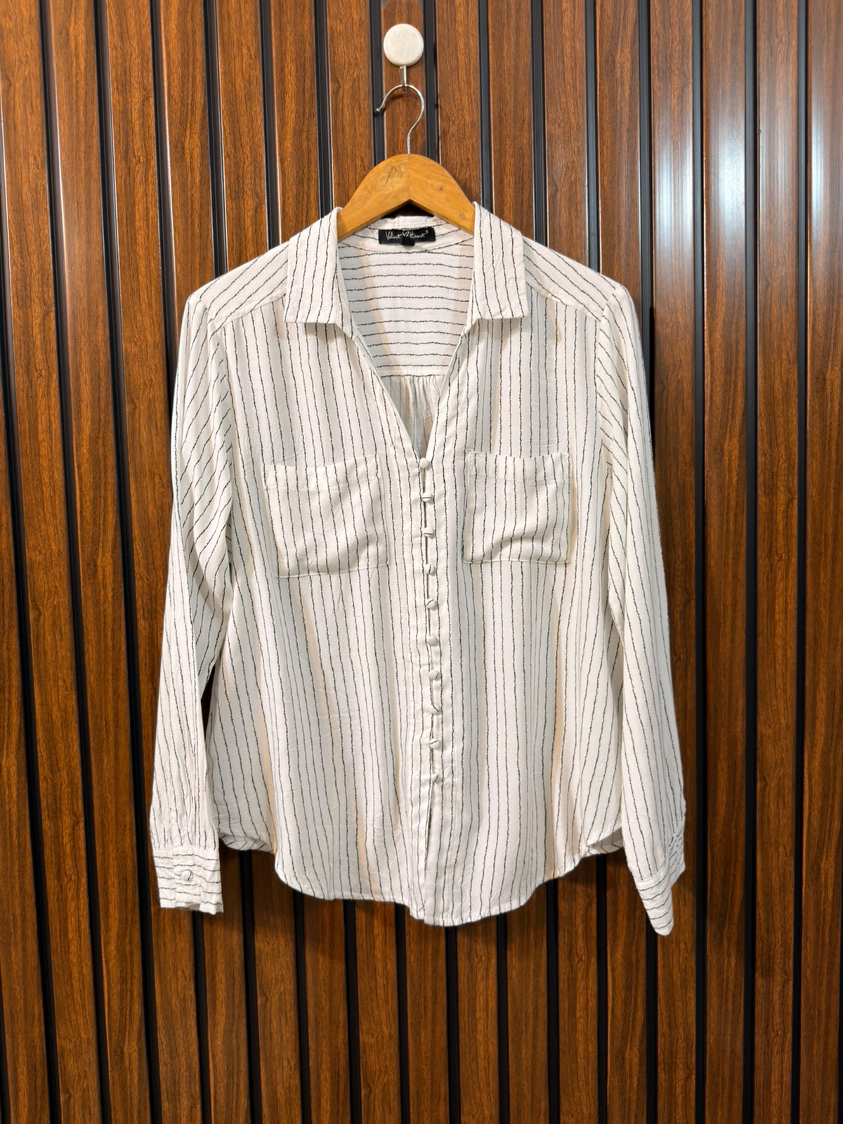 Chest 21  Length 25  Fabric Linen Women’s Branded Full Sleeve Wear