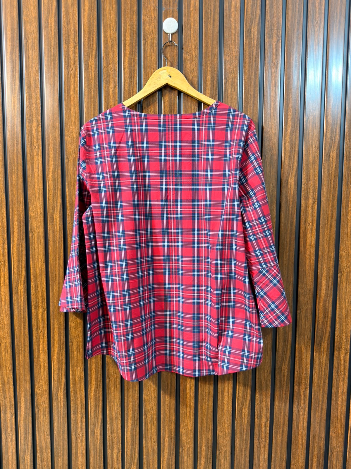 Chest 22  Length 28  Fabric Cotton Silk Ladies Western Branded Full Sleeve Top
