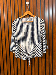 Chest 18  Length 22  Fabric Rayon Ladies Western Full Sleeve Top