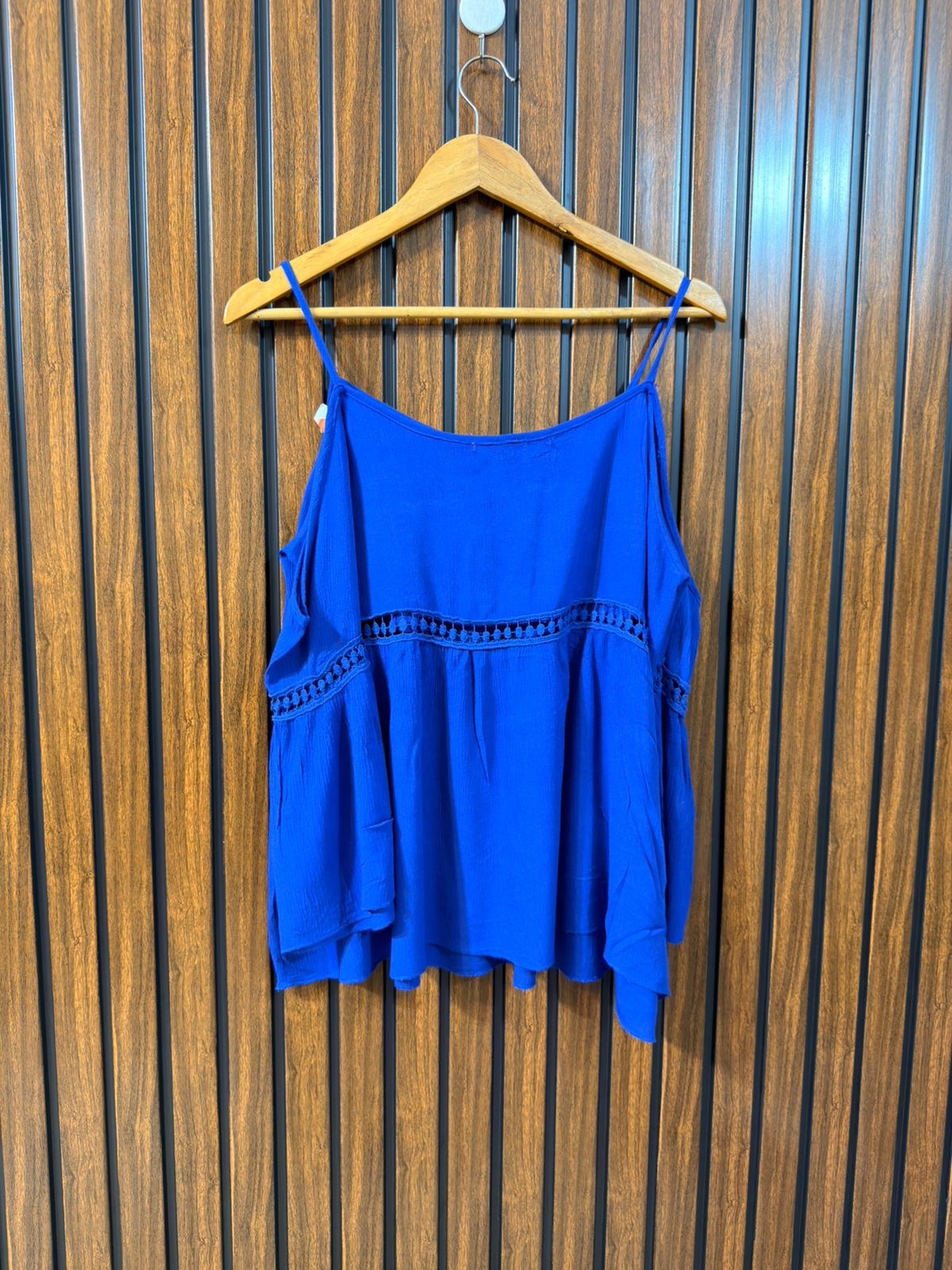 Chest 22  Length 25  Fabric Rayon Branded Ladies Full Sleeve Top