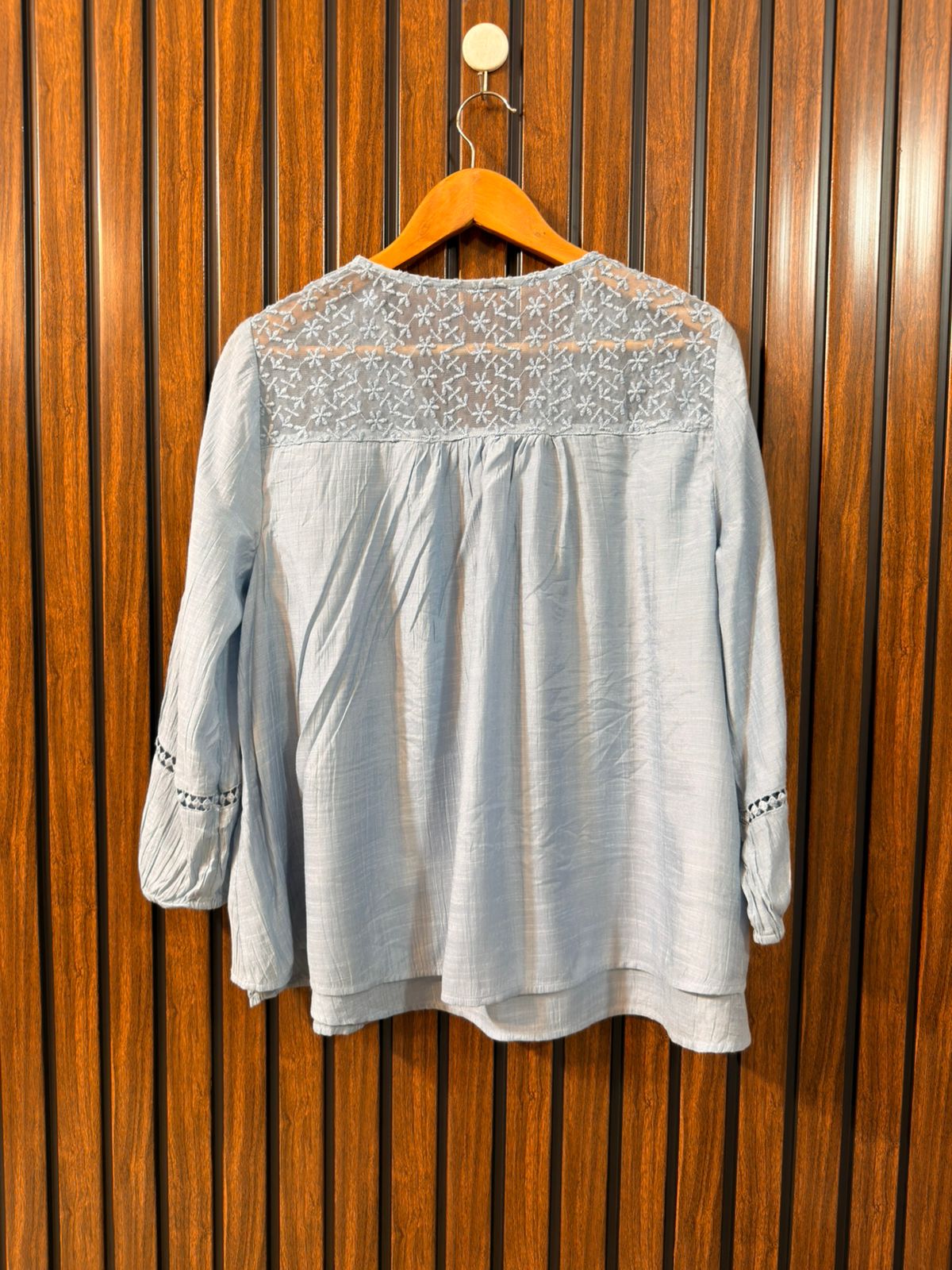 Chest 22  Length 25 to 26  Fabric Silk Women’s Branded Full Sleeve Collection
