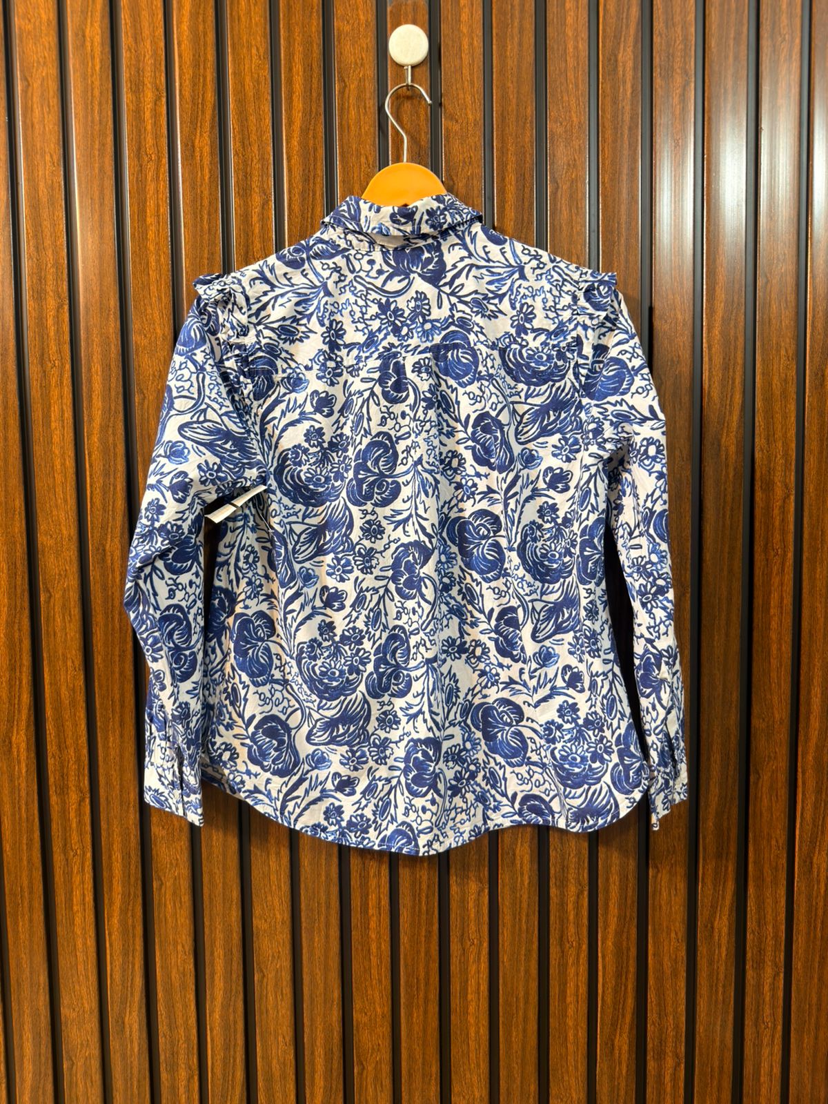 Chest 18  Length 23  Fabric Cotton Ladies Western Branded Sleeve Wear