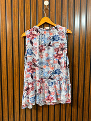 Chest 25  Length 26  Fabric Rayon Ladies Branded Sleeveless Top