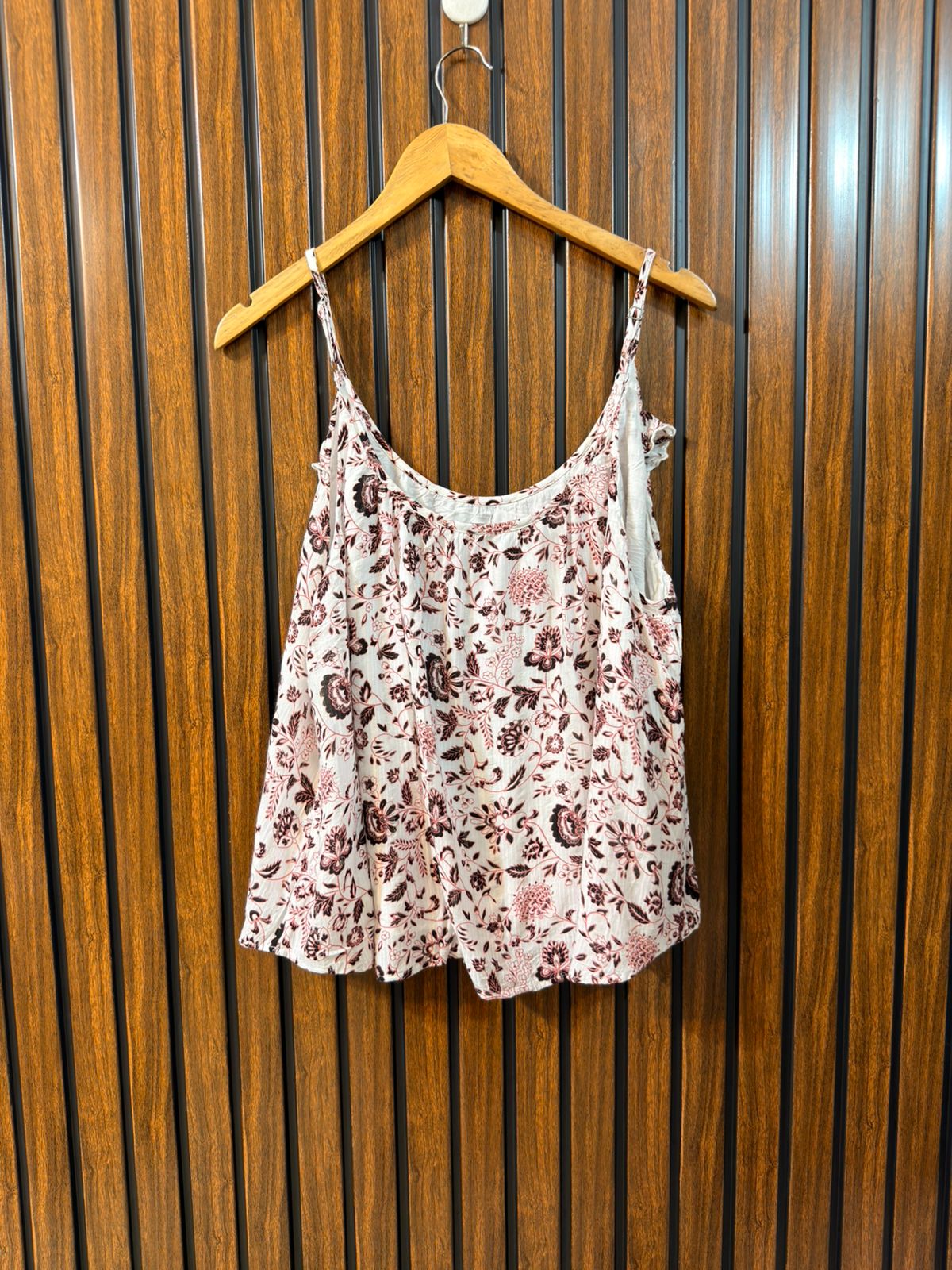 Chest 22  Length 23  Fabric Cotton Western Womens Sleeveless Top