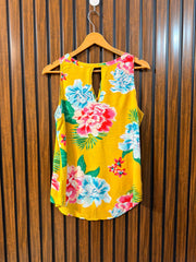 Chest 19  Length 25 To 26  Front Linen Western Branded Sleeveless Top