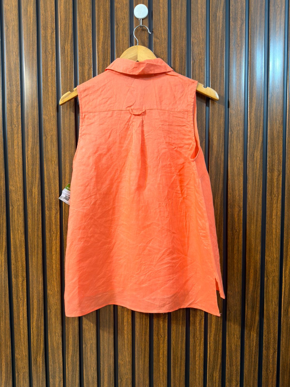 Chest 19  Length 23 to 24 Fabric Cotton Silk Western Branded Womens Sleeveless Top