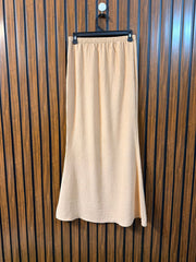 Waist 30  Length 39  Fabric Rayon Women Branded Skirt