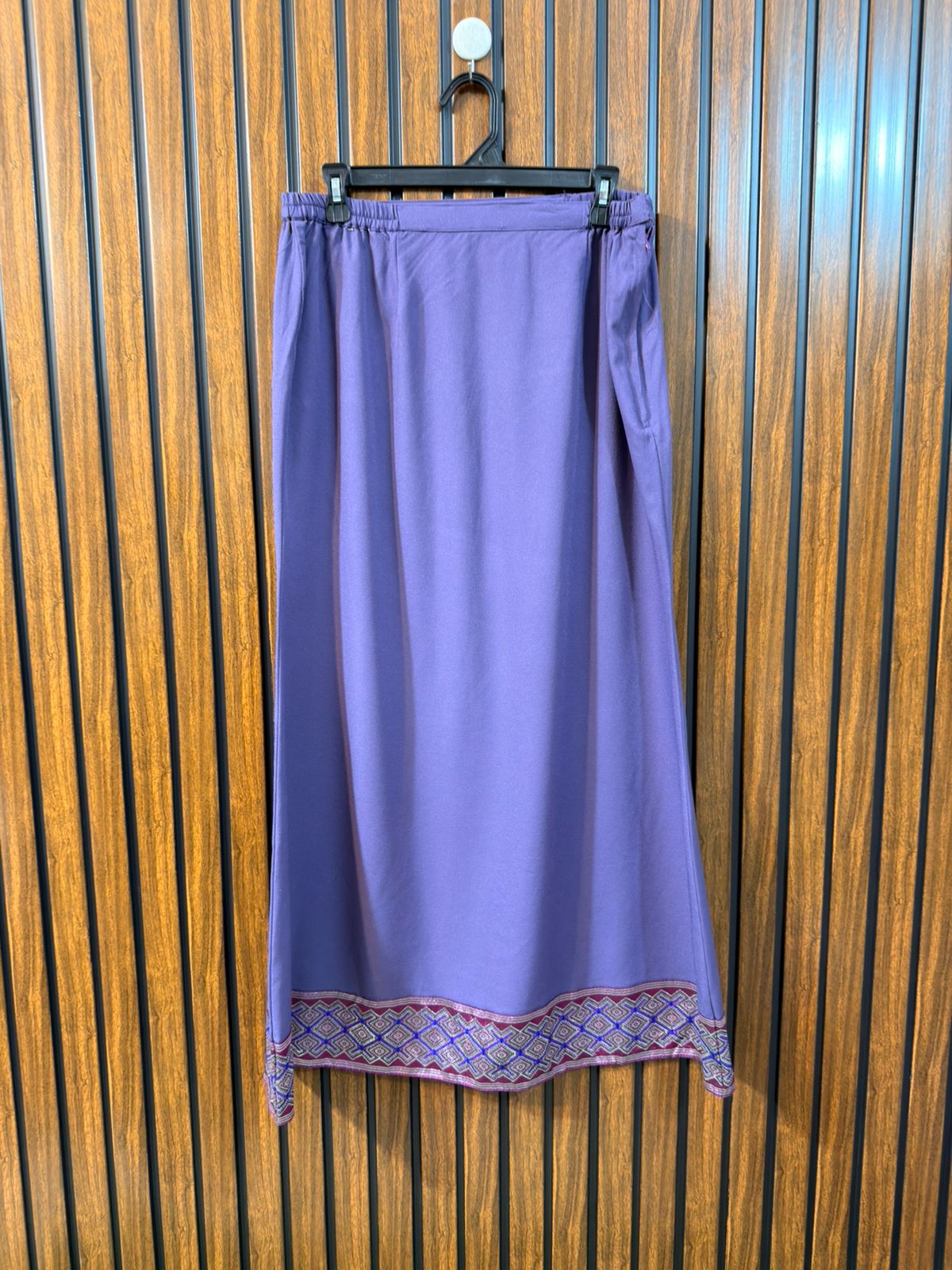 Waist 34  Length 37  Fabric Rayon Premium Women Skirt