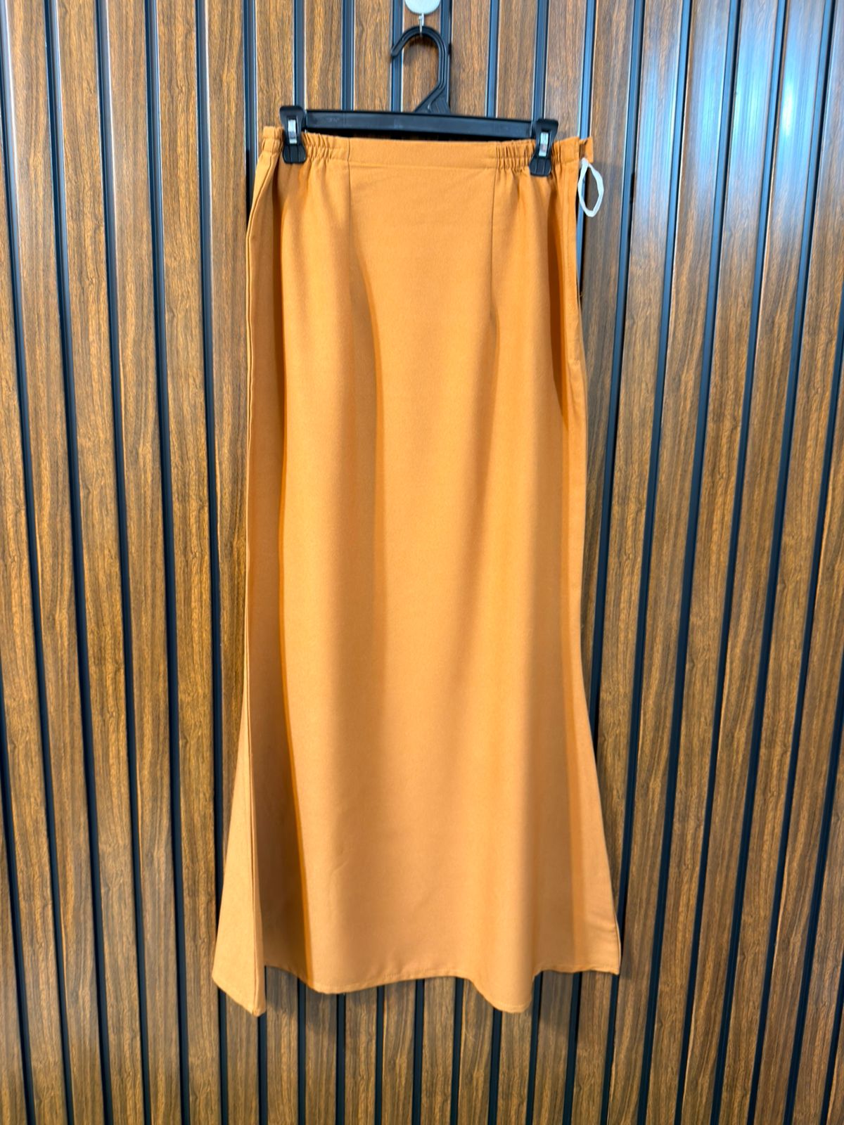 Waist 30  Length 40  Fabric Rayon Western Branded Skirt