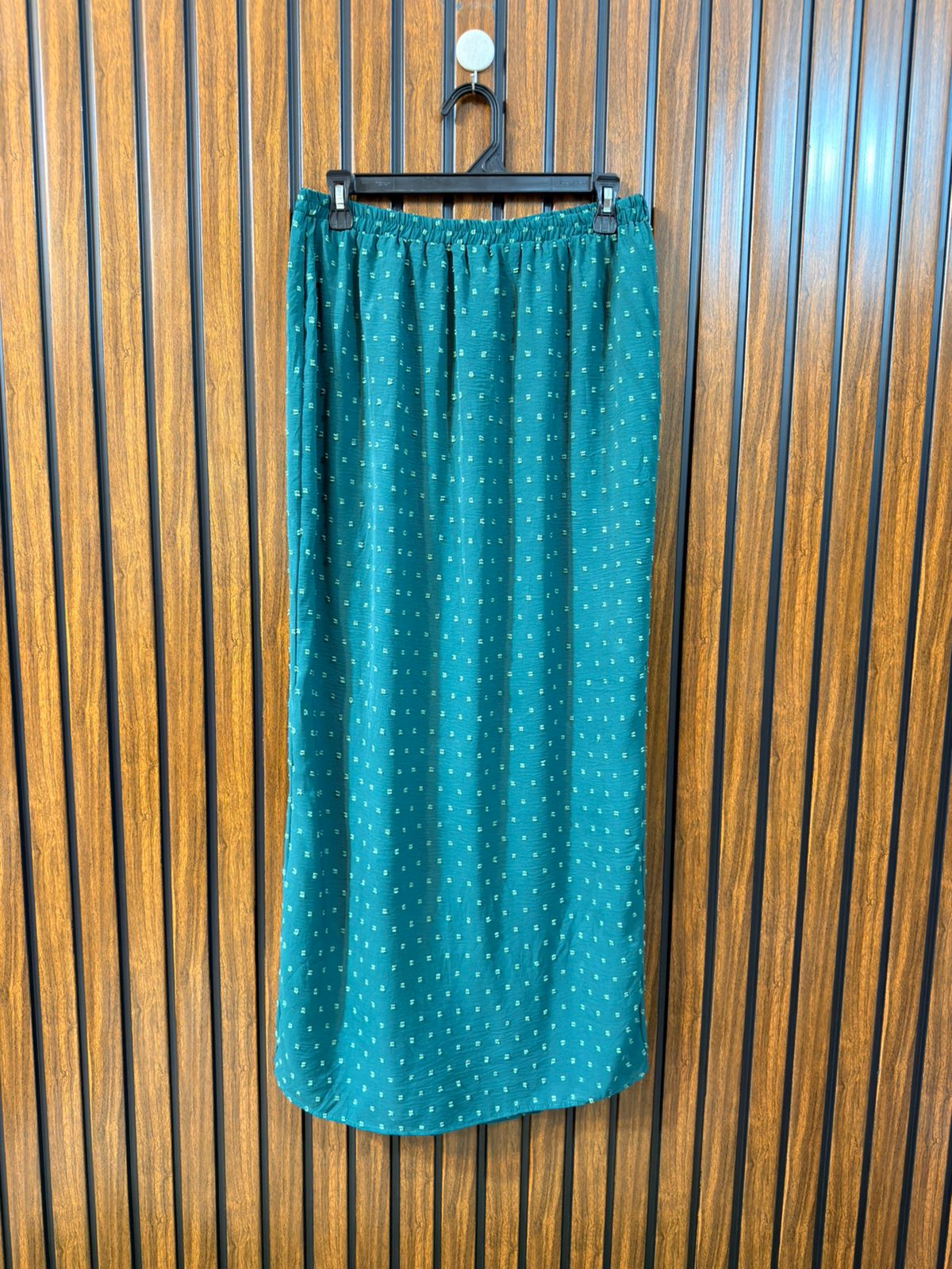 Waist 36  Length 38  Fabric Jorjet Ladies Western Skirt