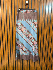 Waist 32  Length 40  Fabric Silk Jersey Branded Ladies Skirt Collection