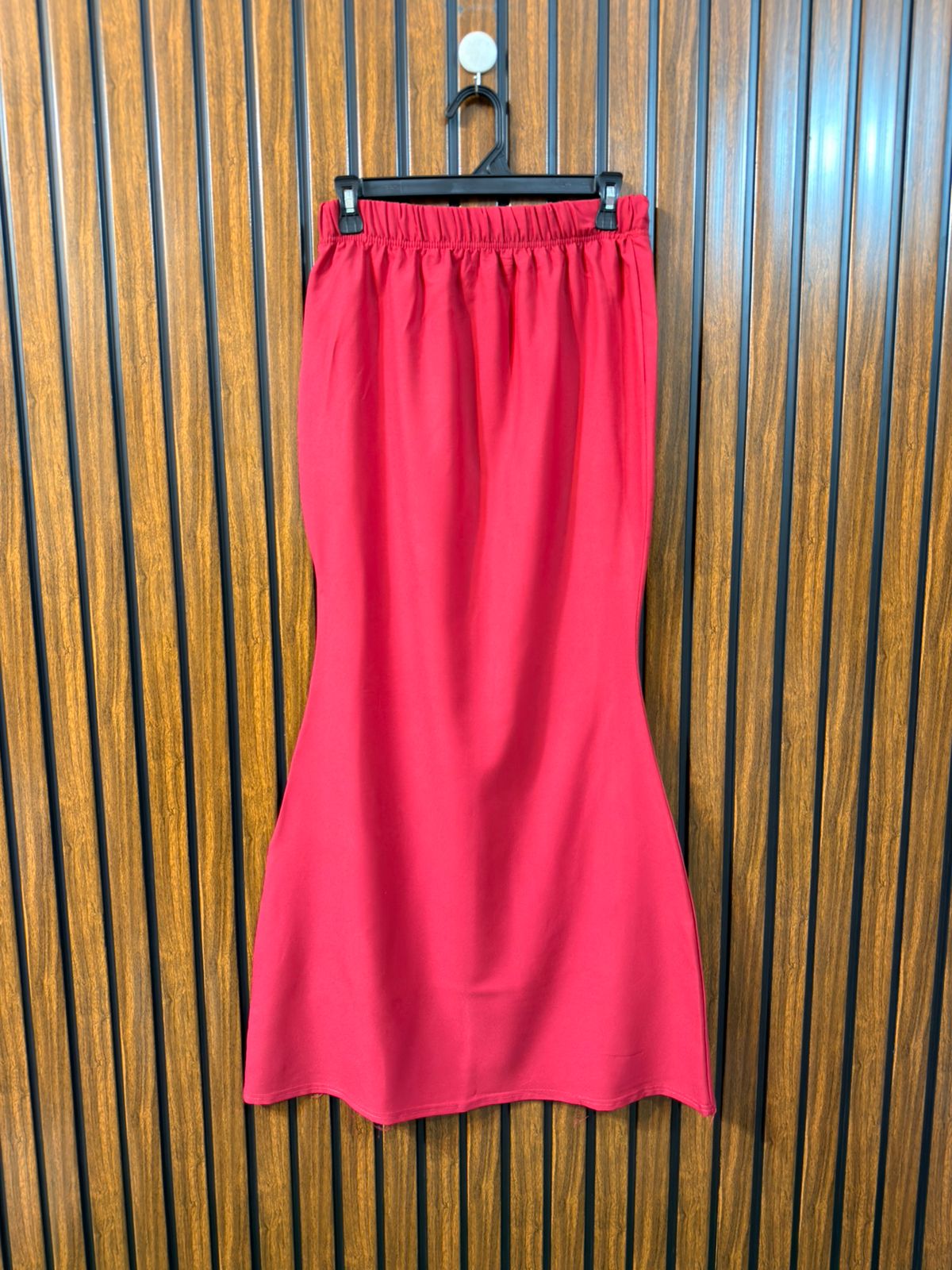 Waist 32  Length 40  Fabric Jorjet Western Ladies Skirt Collection
