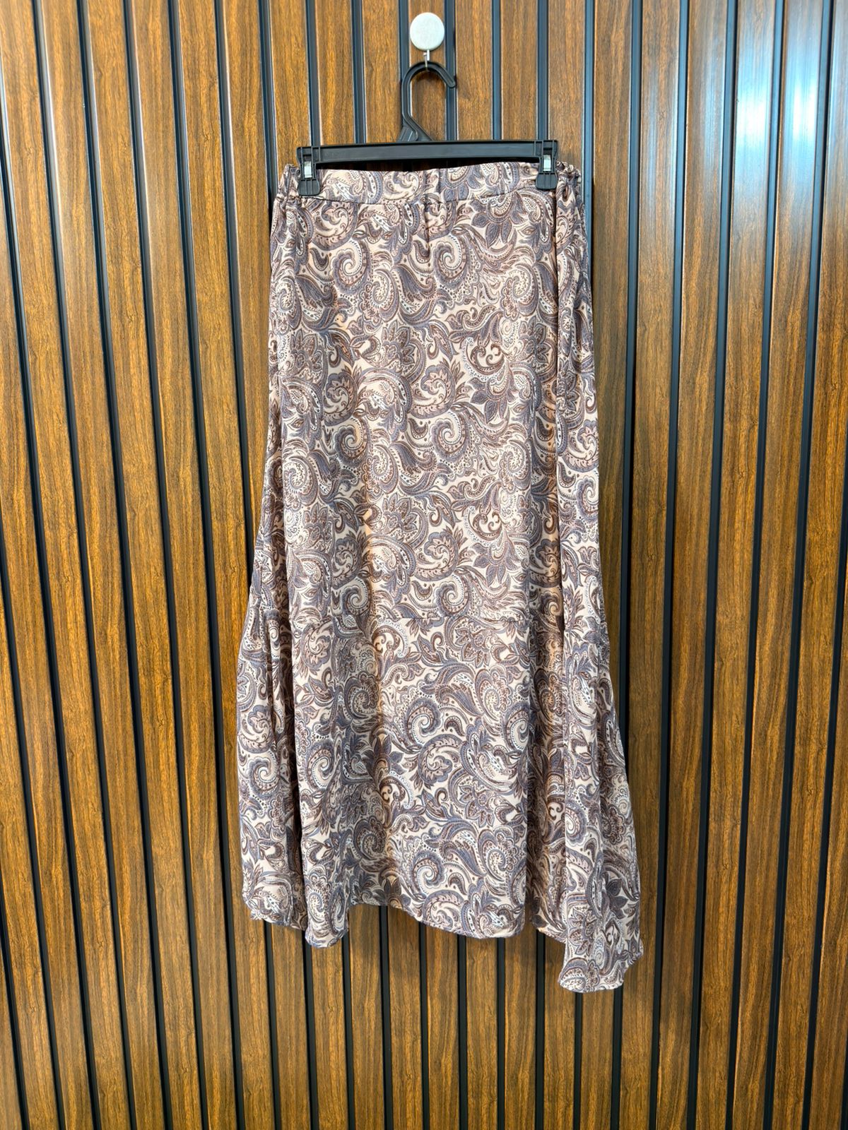 Waist 30  Length 40  Fabric Chiffon Women Western Branded Skirt
