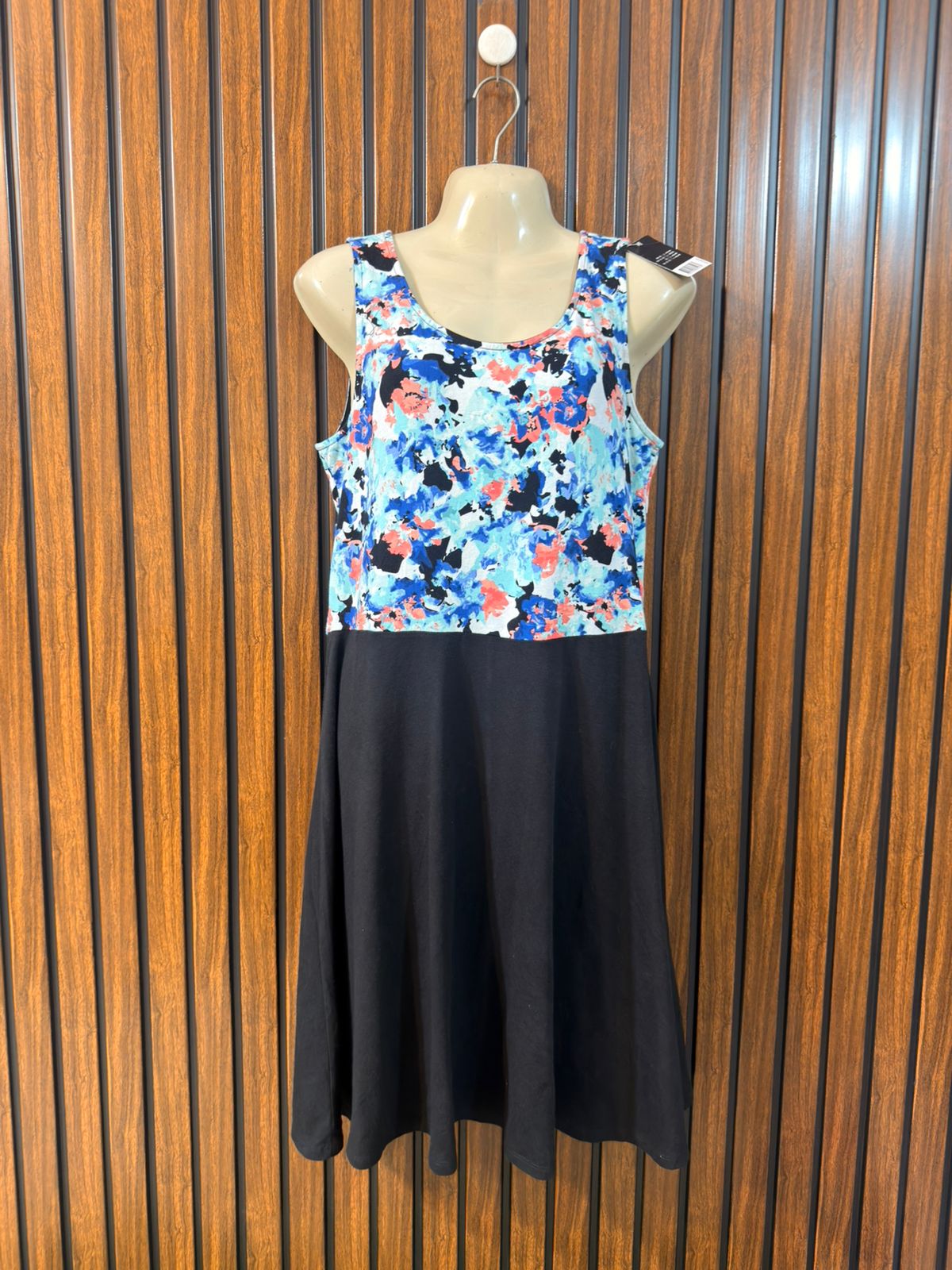 Chest 21  Length 37  Fabric Silk Jersey Branded Women’s Party Dress Collection