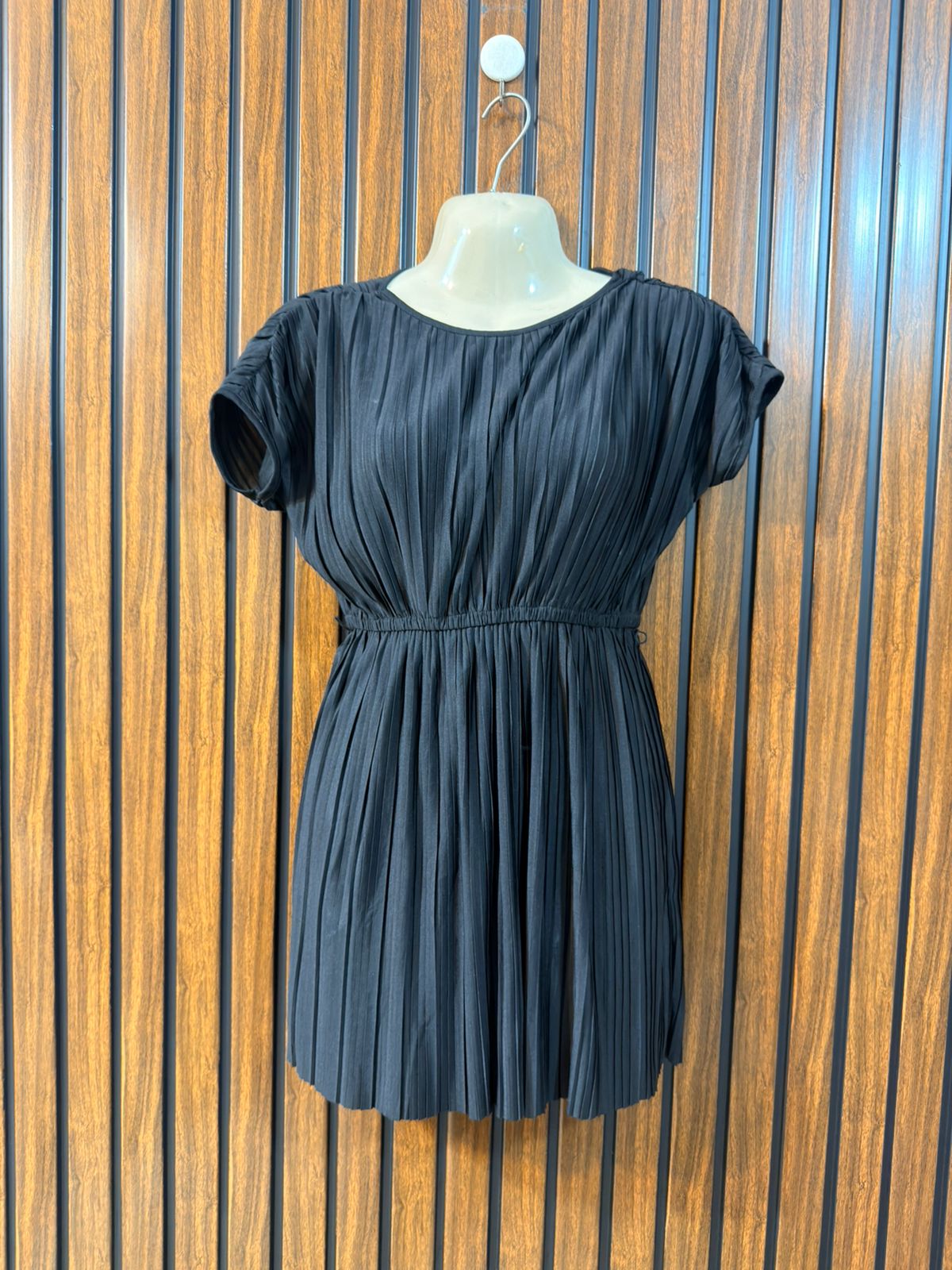 Chest 21  Length 26  Fabric Silk Western Party Wear Dress