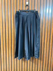 Waist 38  Length 33  Fabric Silk Branded Trouser For Womens