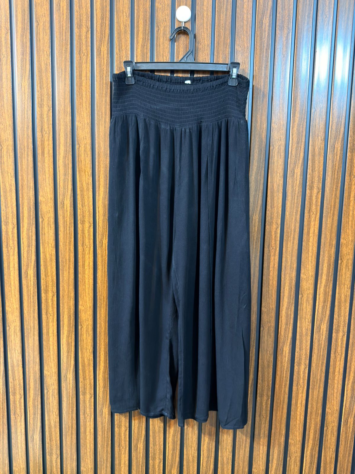 Waist 36  Length 37  Fabric Cotton Branded Trouser For Women