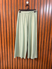 Waist 30  Length 35  Fabric Silk Jersey Western Womens Trouser