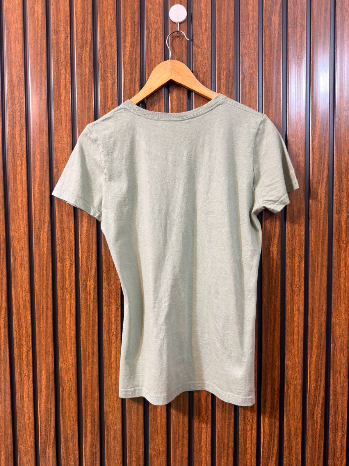 Chest 19  Length 24.5 Womens Western Wear T Shirt