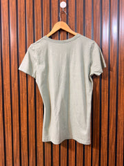 Chest 19  Length 24.5 Womens Western Wear T Shirt