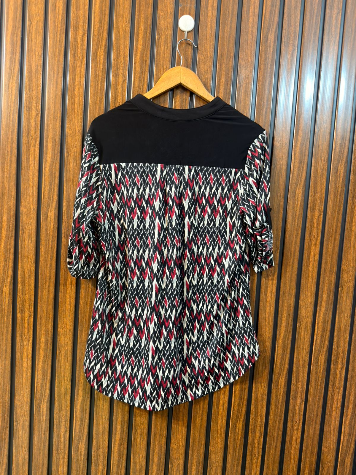 Chest 23  Length 28 Western Womens Branded T Shirt