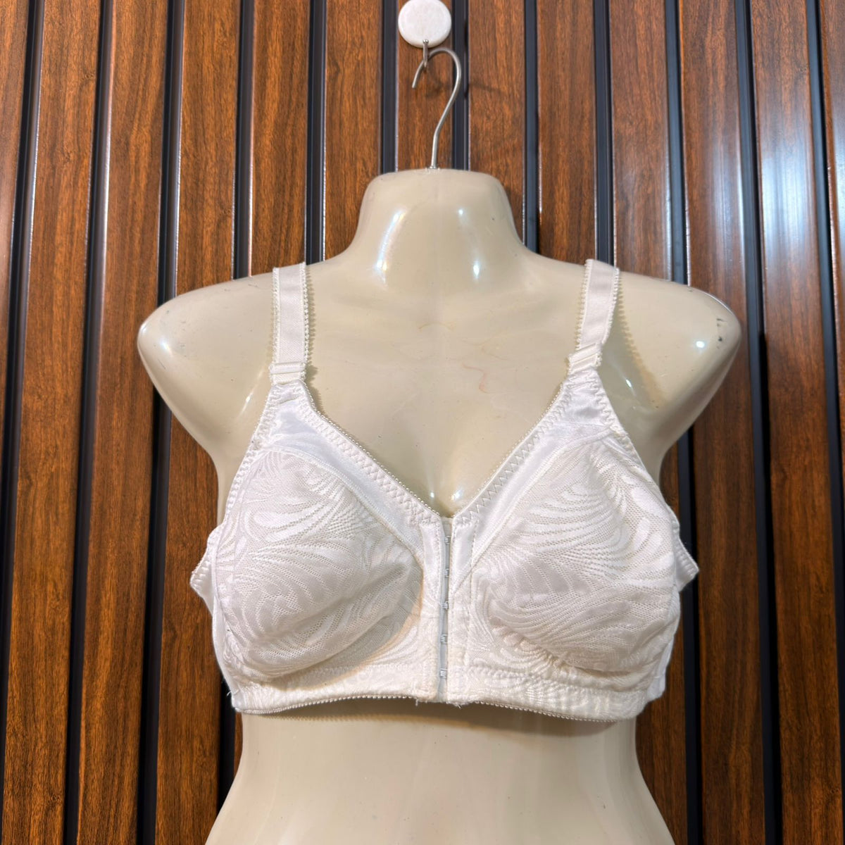 Chest Large  Length 12 Women’s Essential Bra