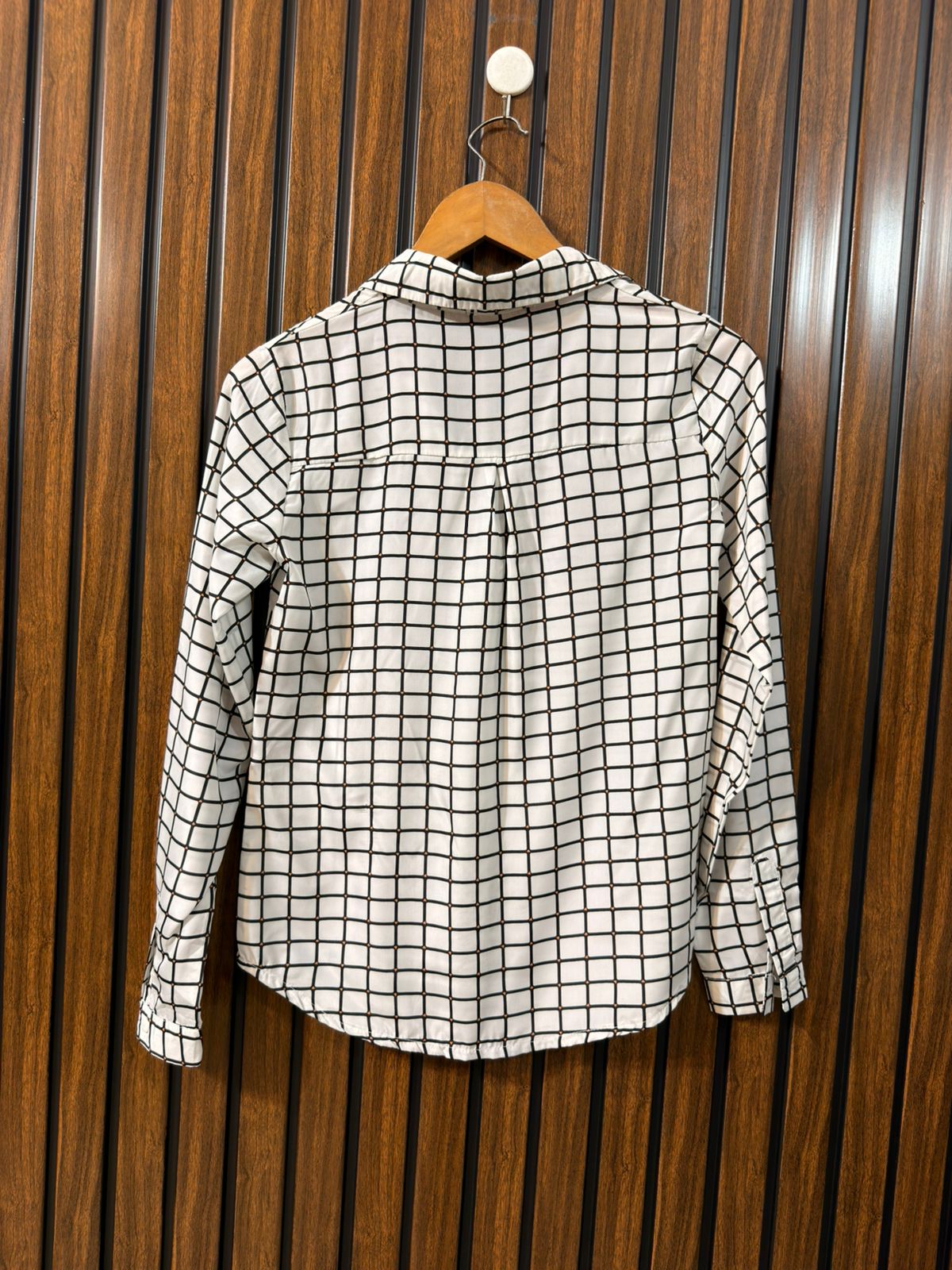 Chest 16  Length 24  Fabric Silk Western Branded Women’s Full Sleeve Top Online Wear