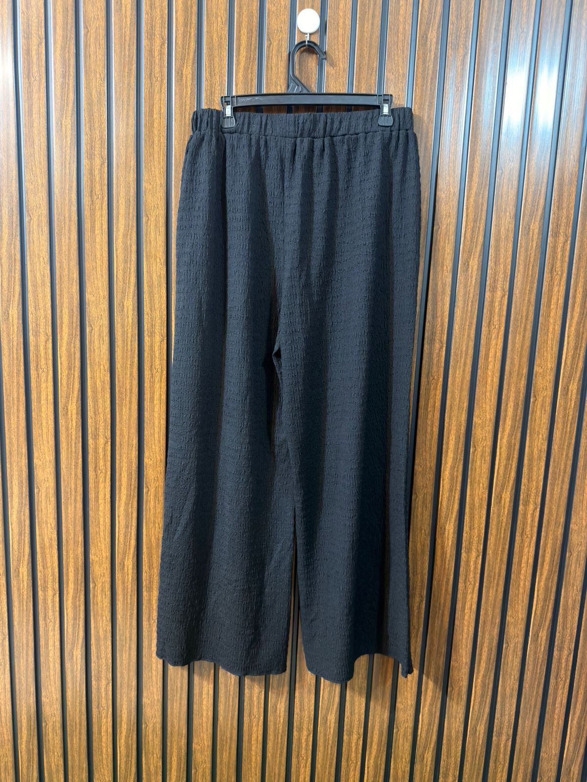 Waist 36  Length 41  Fabric Rayon Women’s New Arrival Trouser