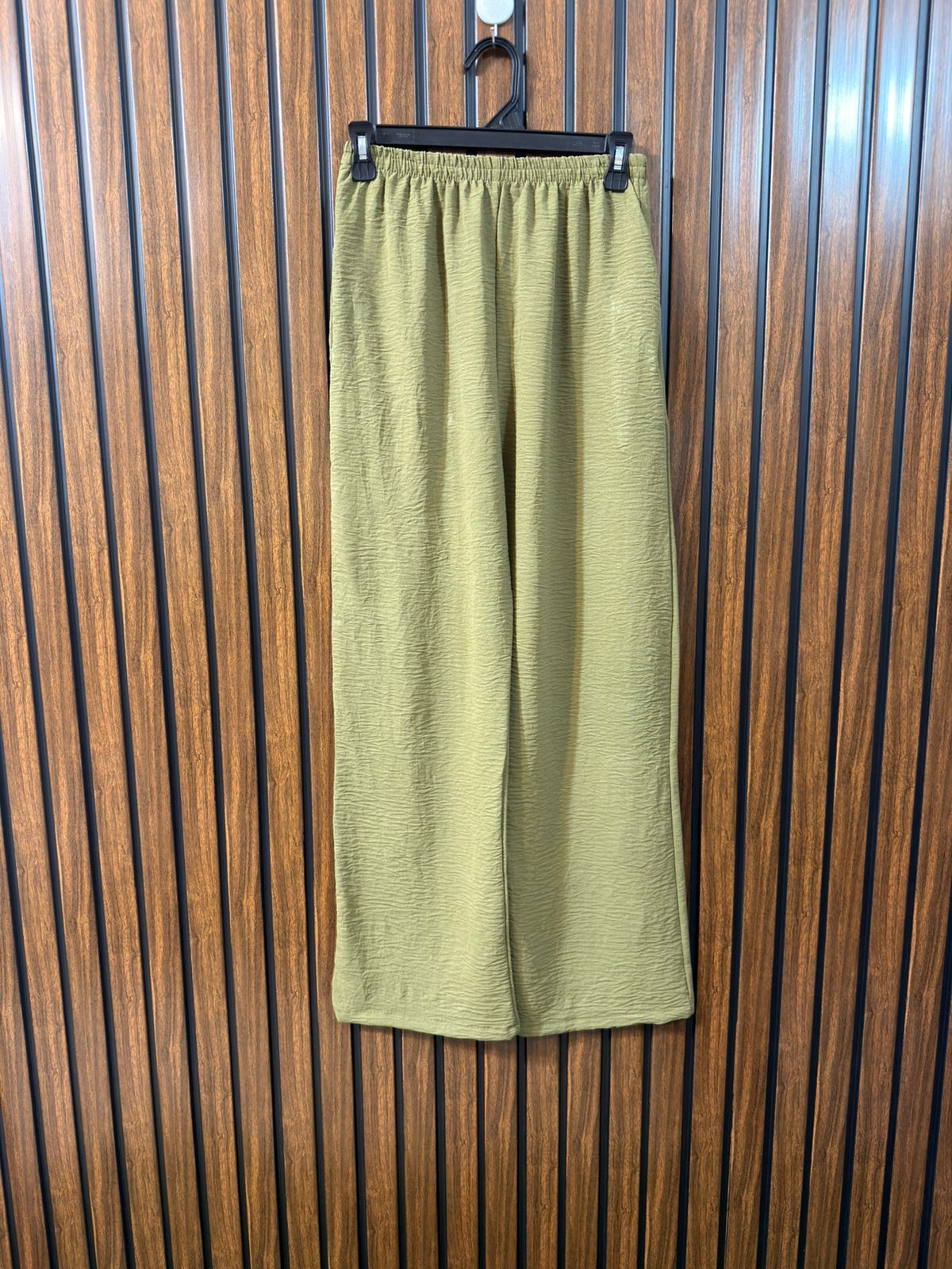 Waist 30  Length 40  Fabric Rayon Women’s New Collection Trouser