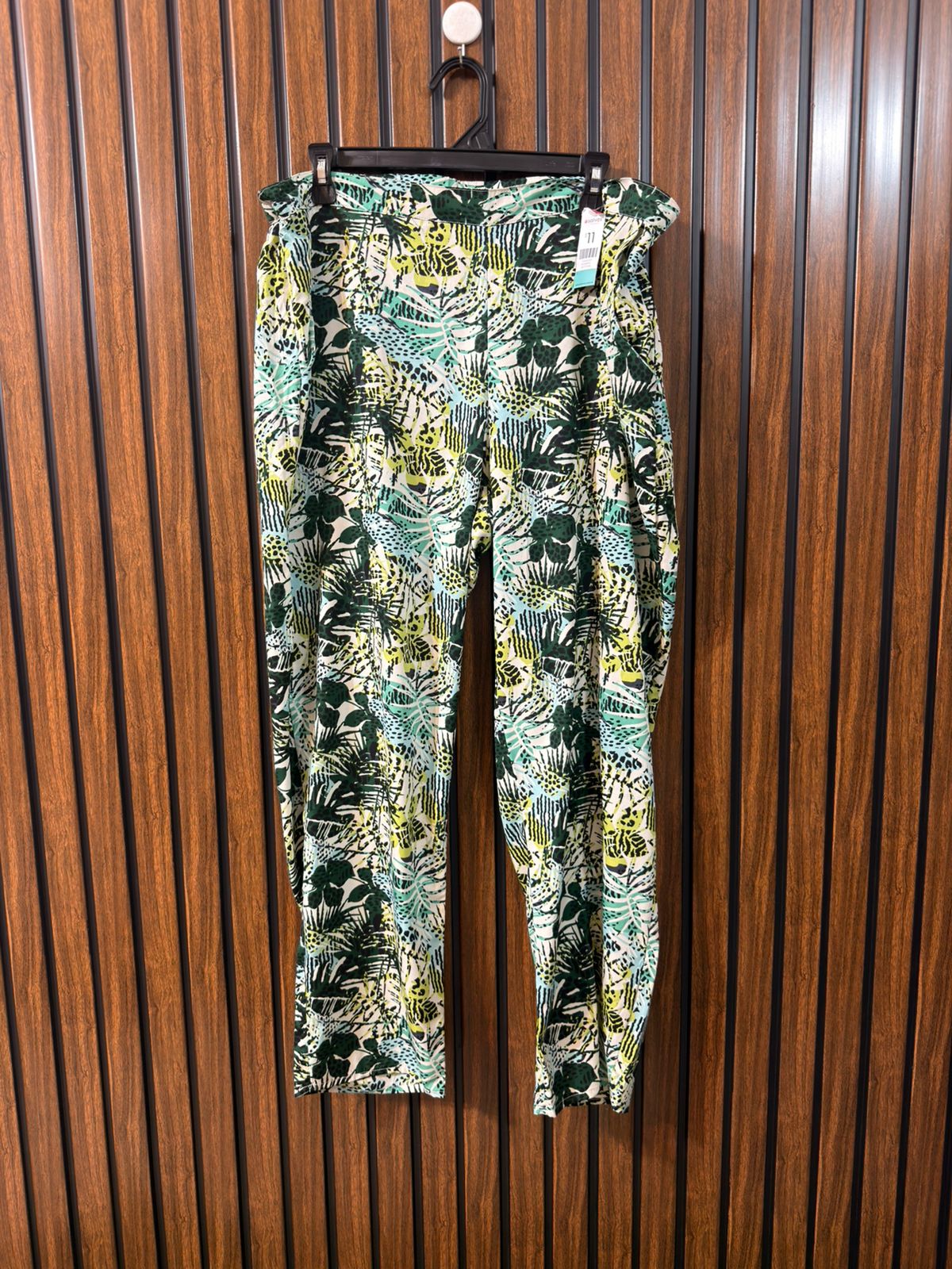 Waist 40  Length 39  Fabric Silk Western Women’s Casual Trouser