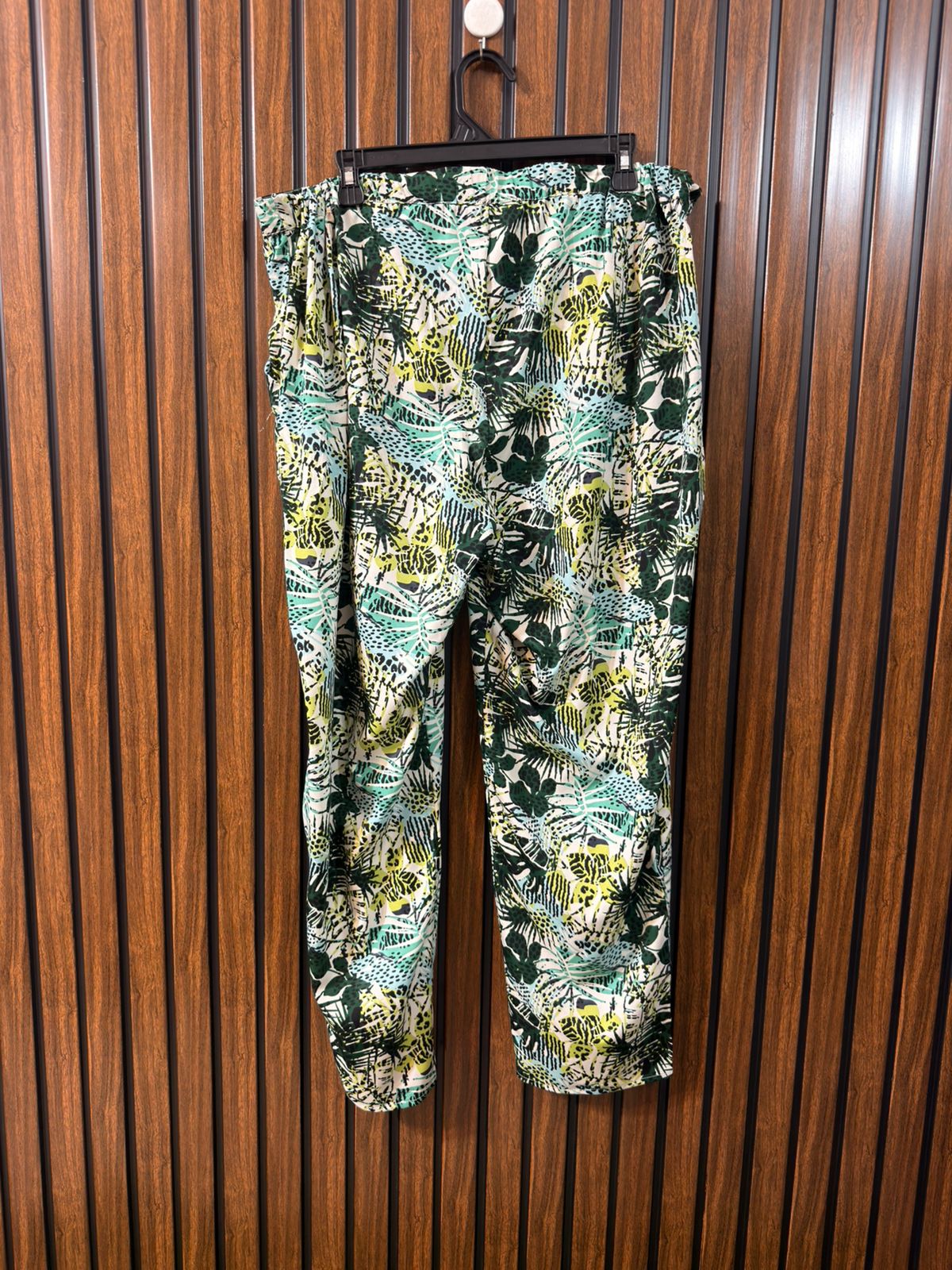 Waist 40  Length 39  Fabric Silk Western Women’s Casual Trouser