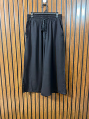 Waist 32  Length 35  Fabric Chiffon Women’s Branded Collection Trouser