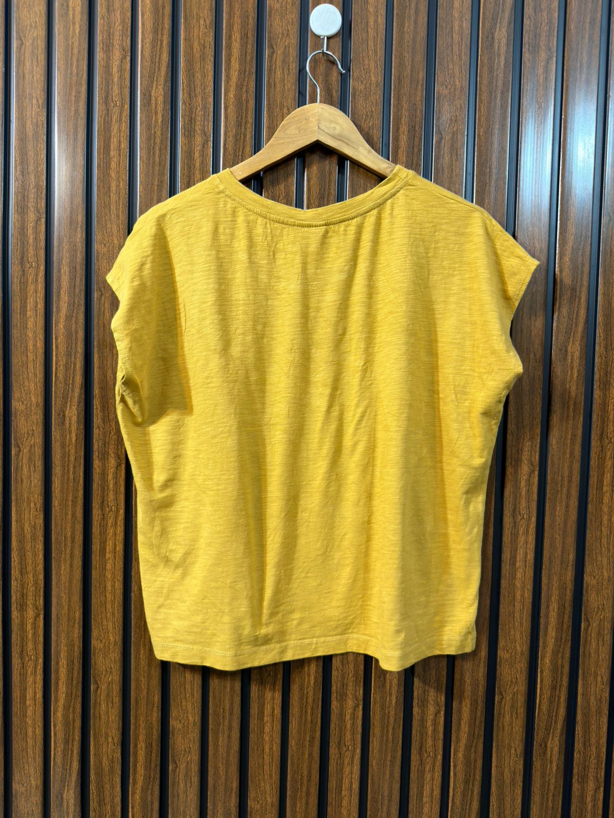 Chest 23   Length 23.5 Branded Western T Shirt