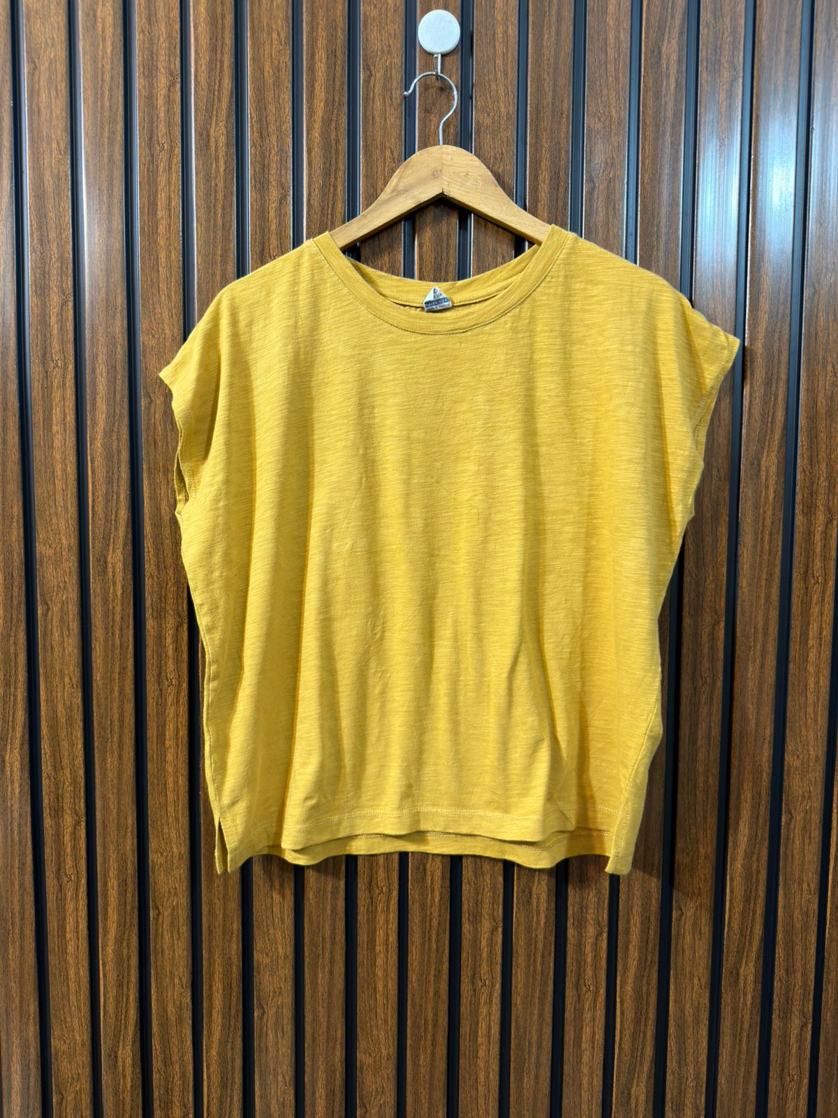 Chest 23   Length 23.5 Branded Western T Shirt