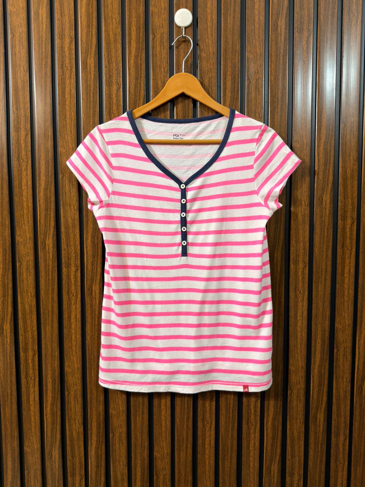 Chest 19   Length 24 Western Womens Daily T Shirt