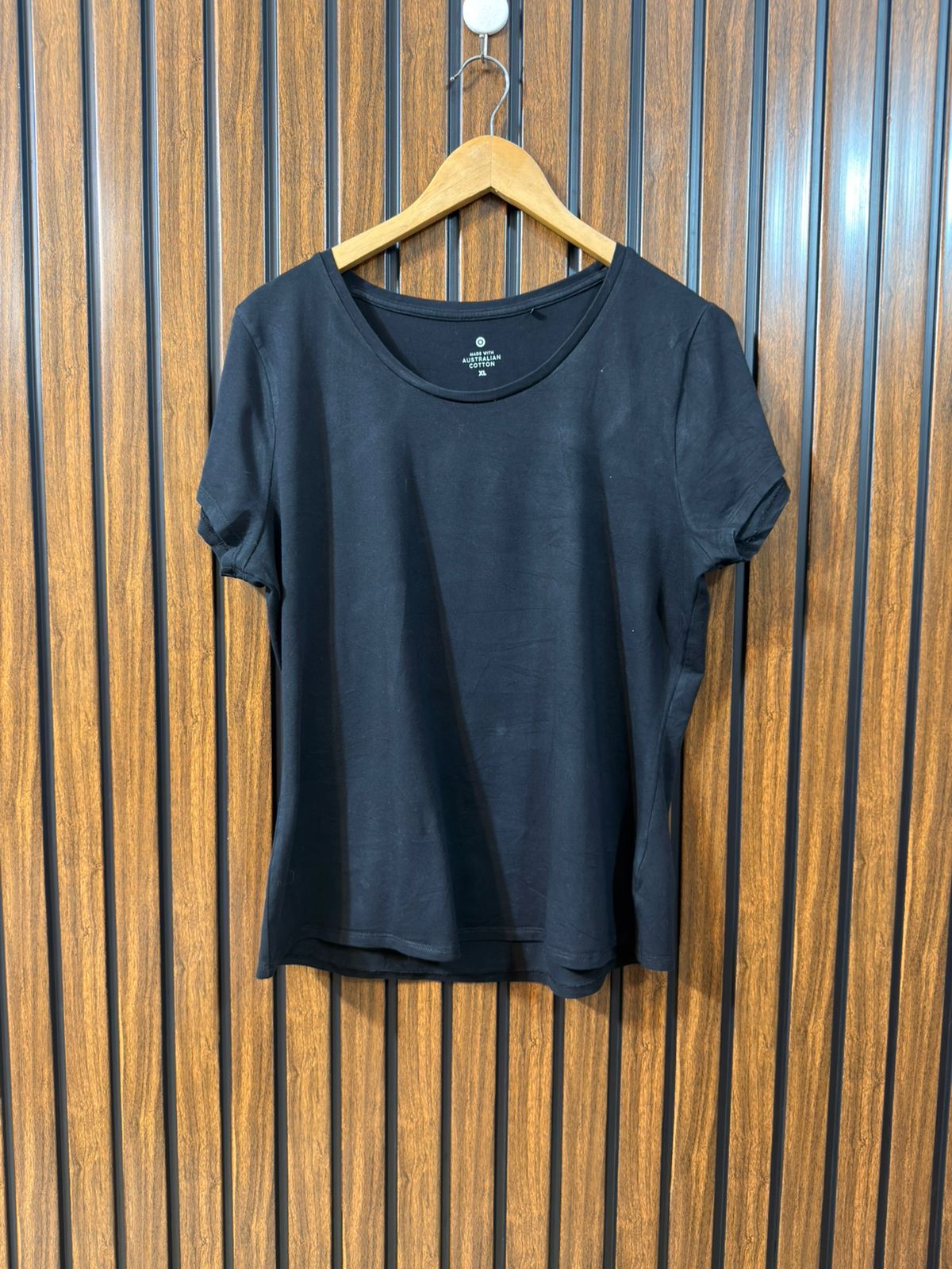 Chest 23   Length 25 Branded Western Ladies T Shirt