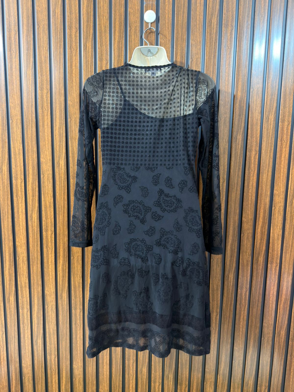 Chest 17  Lenght 32  Fabric net Western Women’s Classic Mini Dress