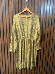 Chest 22  Lenght 39  Fabric Rayon Western Branded Long Top for Women
