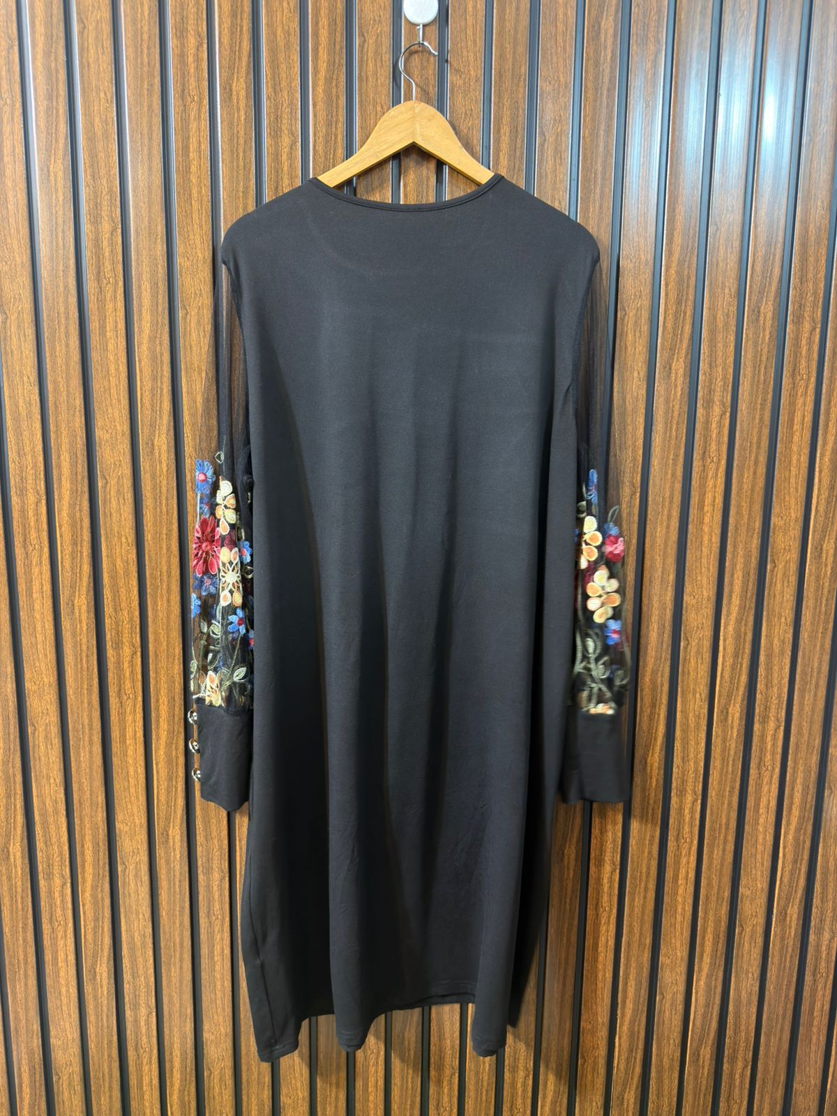 Chest 25  Lenght 42  Fabric silk jersey Womens Long Top Collection