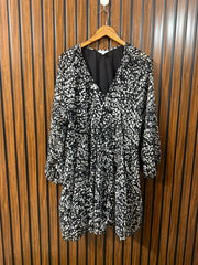 Chest 24  Lenght 36 to 38  Fabric Chiffon Branded Western Long Top Womens