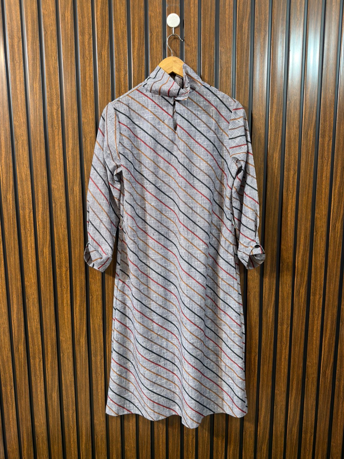 Chest 21  Lenght 42  Fabric Cotton Silk Western Branded Long Top Womens